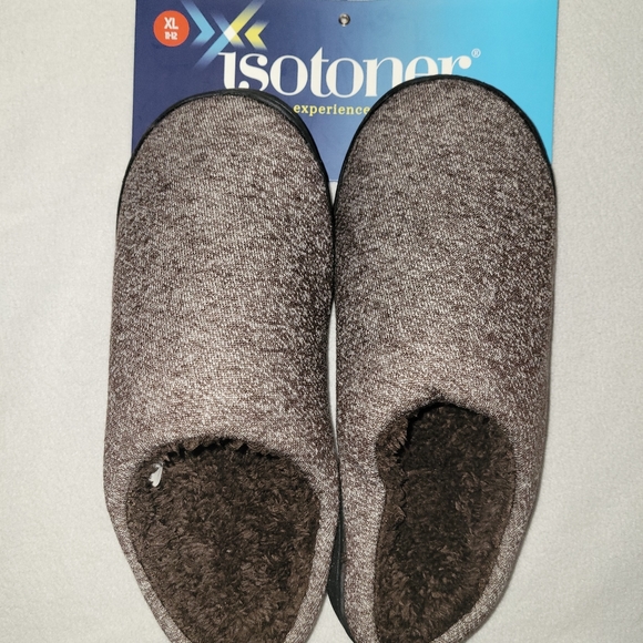 isotoner Other - Isotoner Mens Chocolate Brown Slippers New